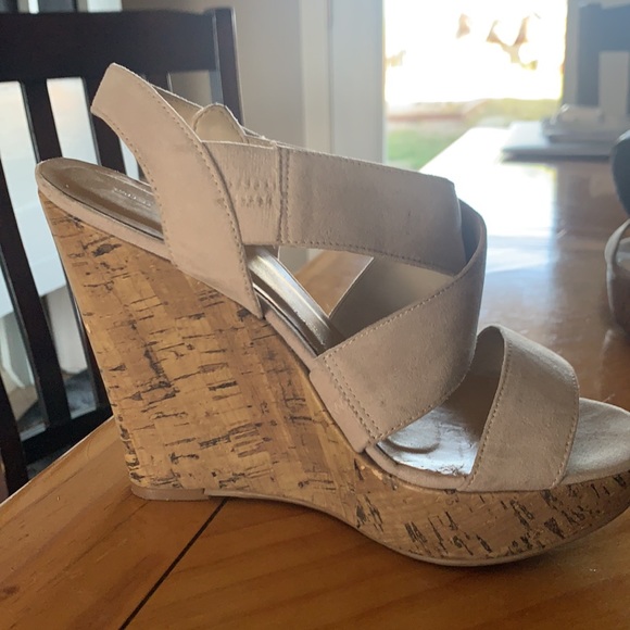 Shoes - Picture 2 of 2